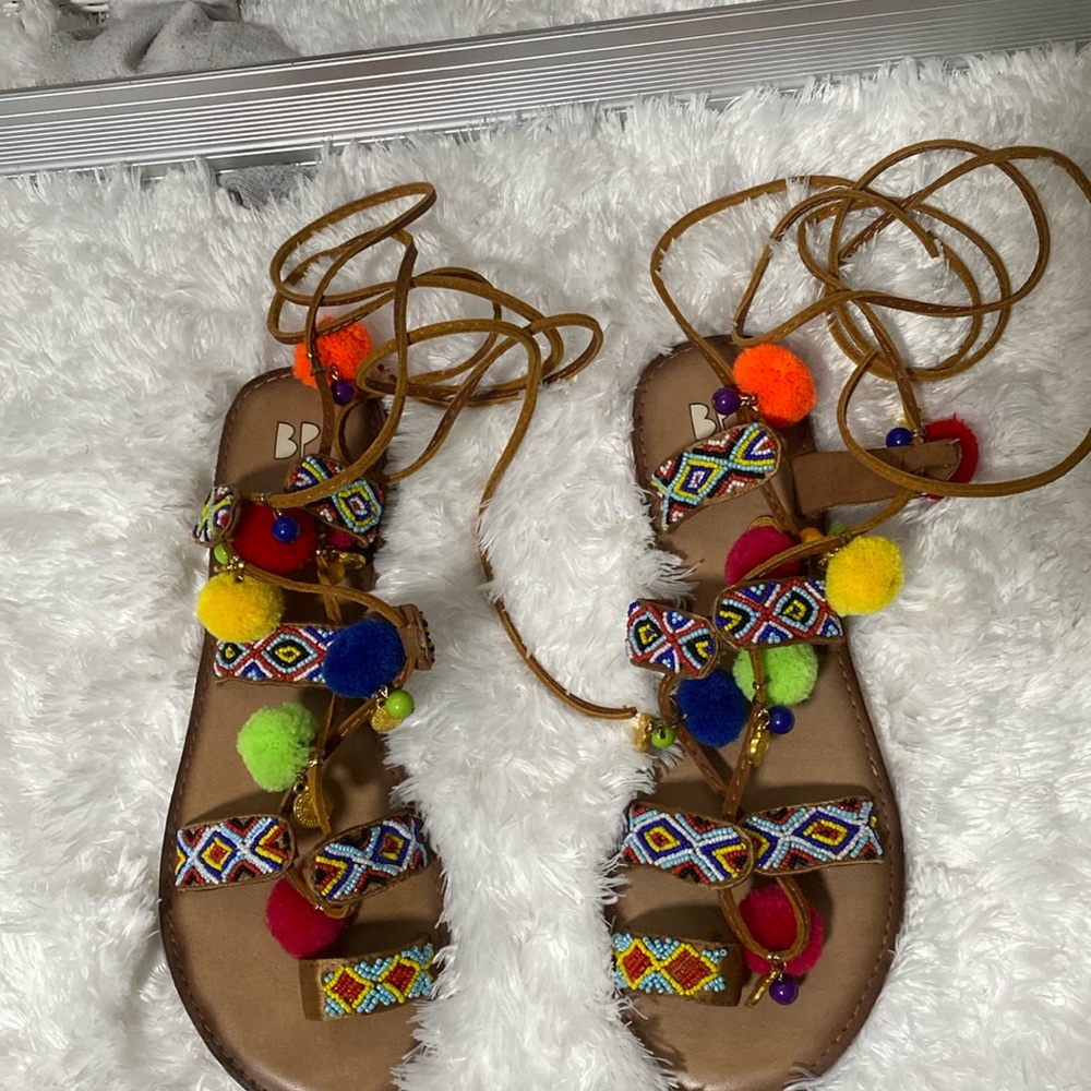 Multicolor gladiators sandals whit Pom poms and multicolor beaded women